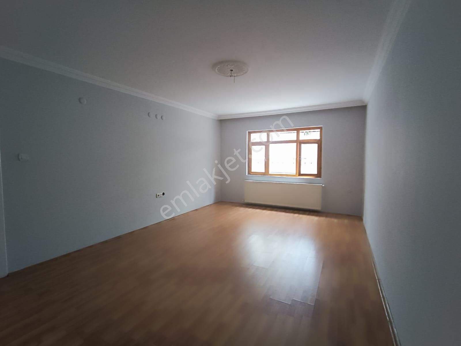 Sincan Malazgirt Mahallesinde 3+1 Yüksek Giriş Yapılı Daire