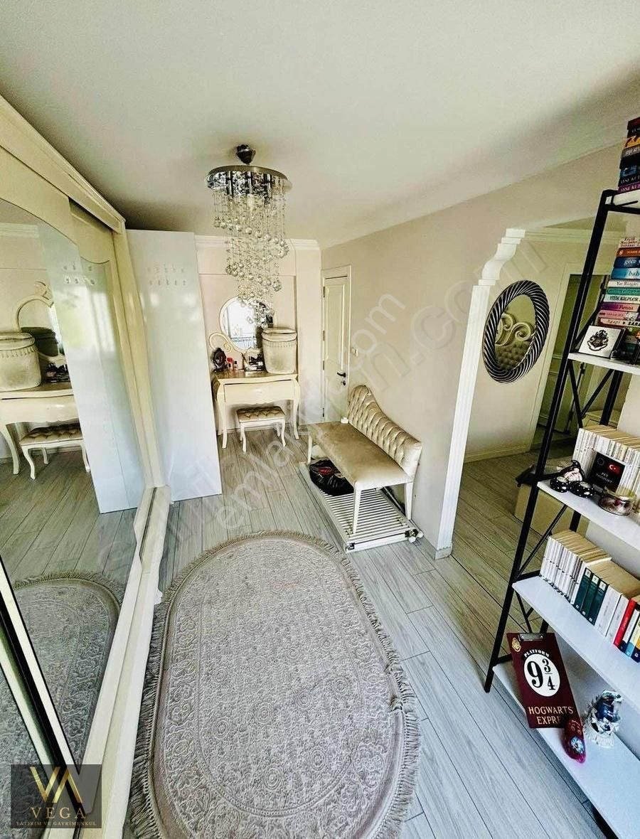 Vega Gayrimenkulden Güzelyurtta Lüks Villa