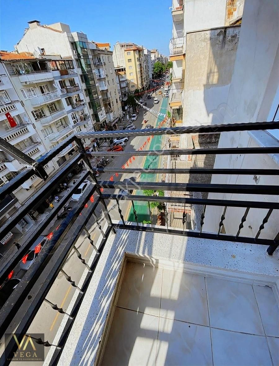 Vega'dan Doğu Caddesi Üzerinde Asansörlü Arakat 3+1 Daire