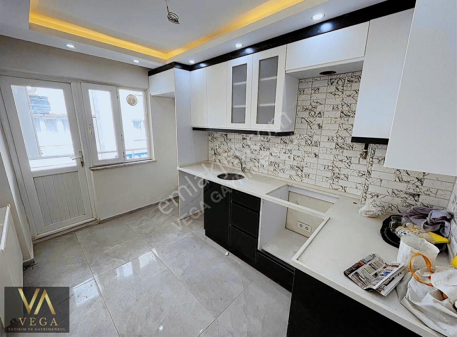 Vega'dan Peker'de Full Lüks 1.balkon Ebeveyn Banyolu 3+1 Daire