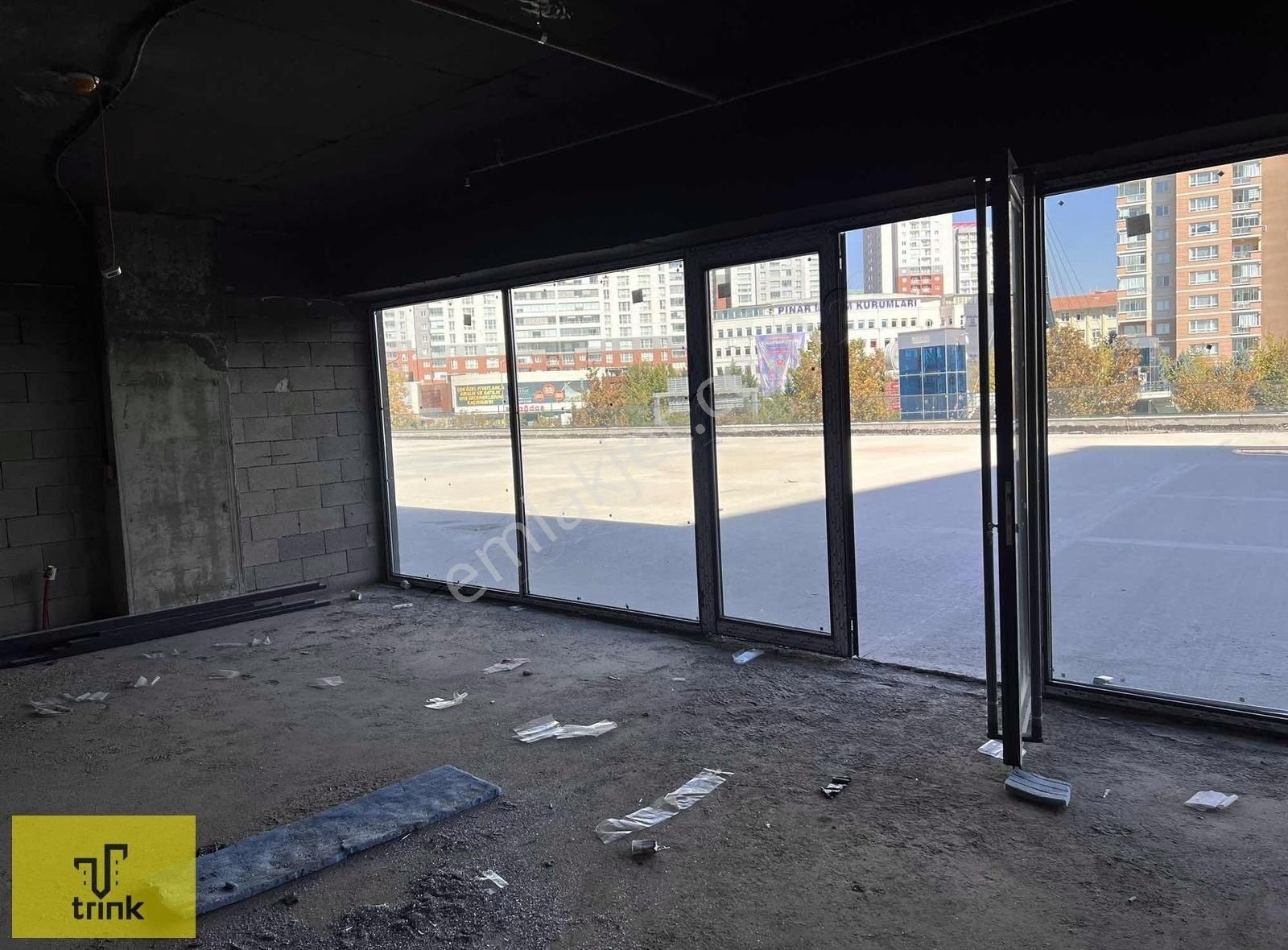 Trınk Yatırım'dan Şehrin Merkezinde Oto Galericiler Sitesinde