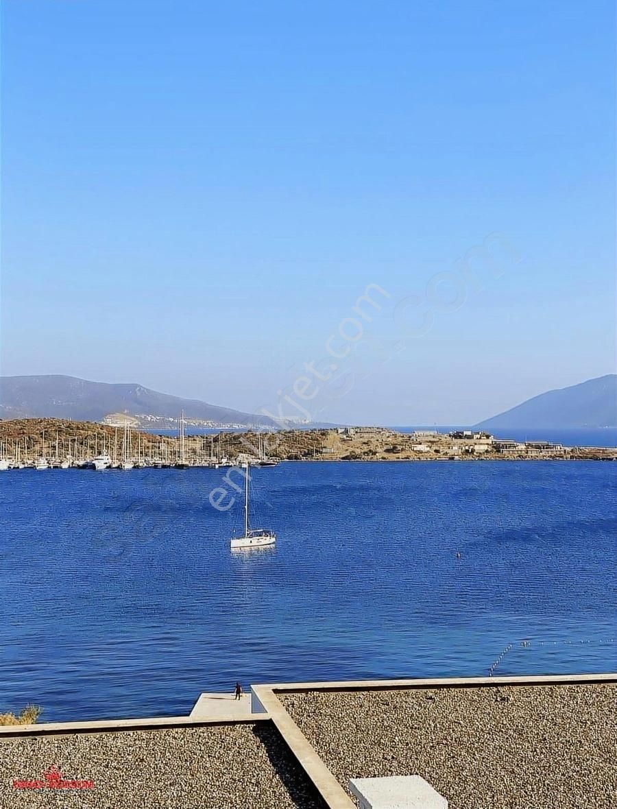 Bodrum Asarlık Ozel Plajli Full Manzarali Şahane Daire