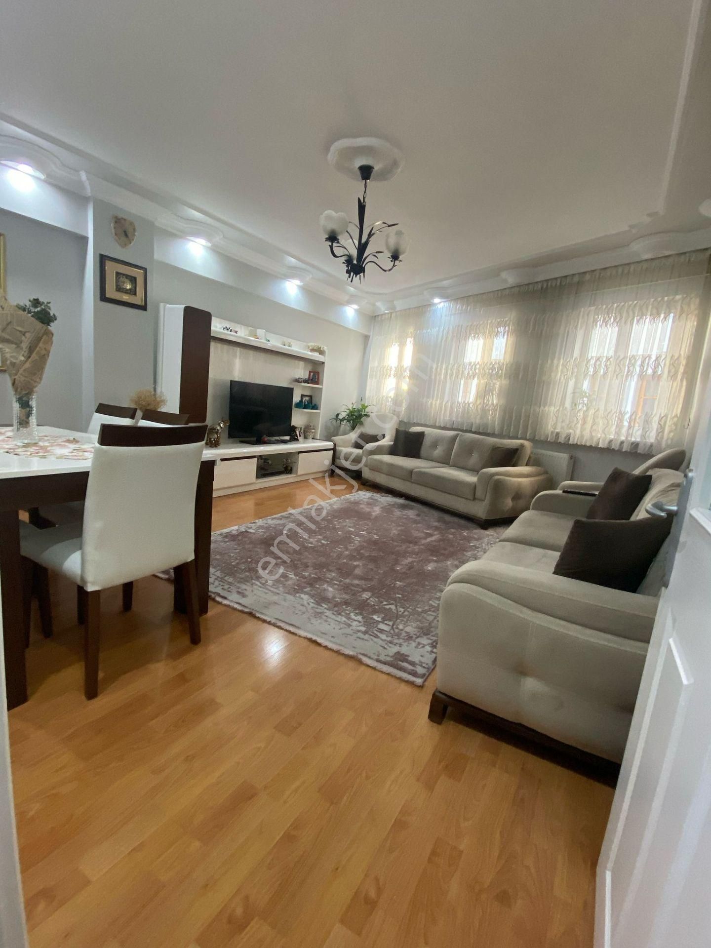 Bursa Yeşil Şiblede 2+1 100 M Ara Kat Kombili Daire