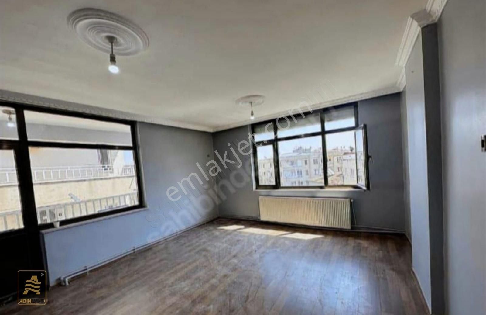 Diyarbakır Yenişehir Ofis Gevran Caddesinde Satılık 3+1 Daire