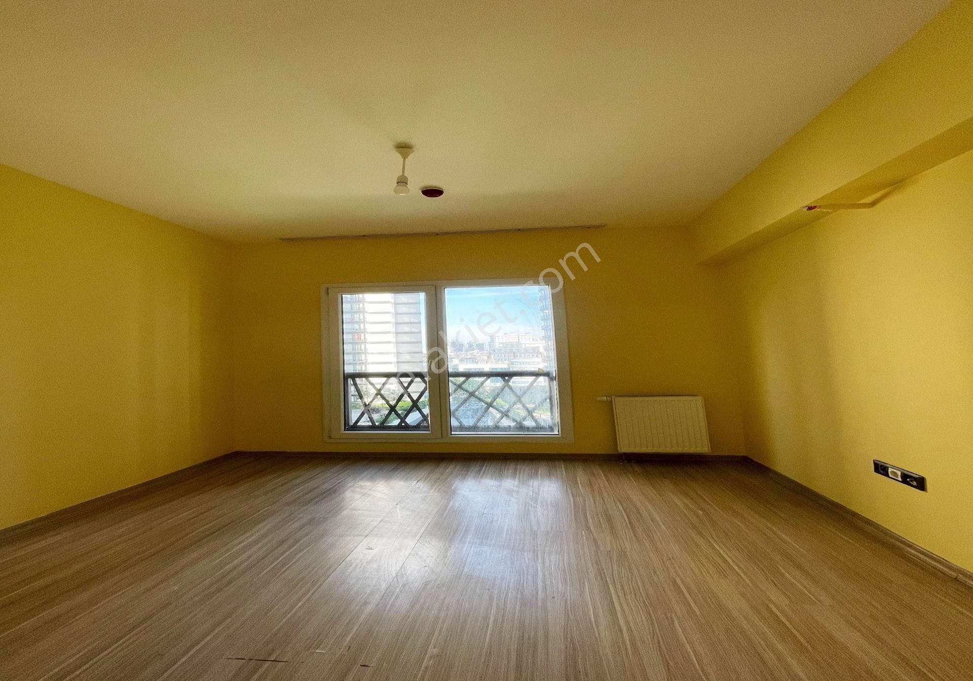 Lüks Site İçerisinde 2+1 Kapalı Mutfak 90m2 Satılık Daire