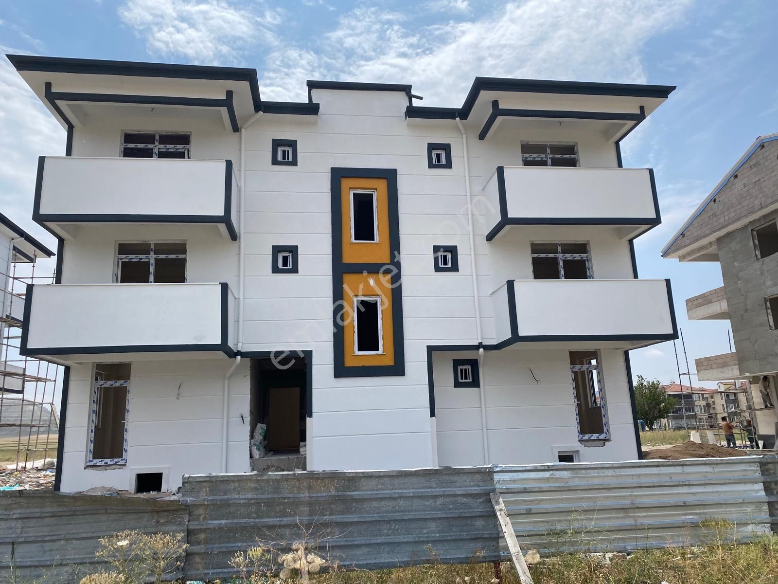 Sahibinden Asansörlü Satılık Lüks 1+1 Ve 2+1 Daire