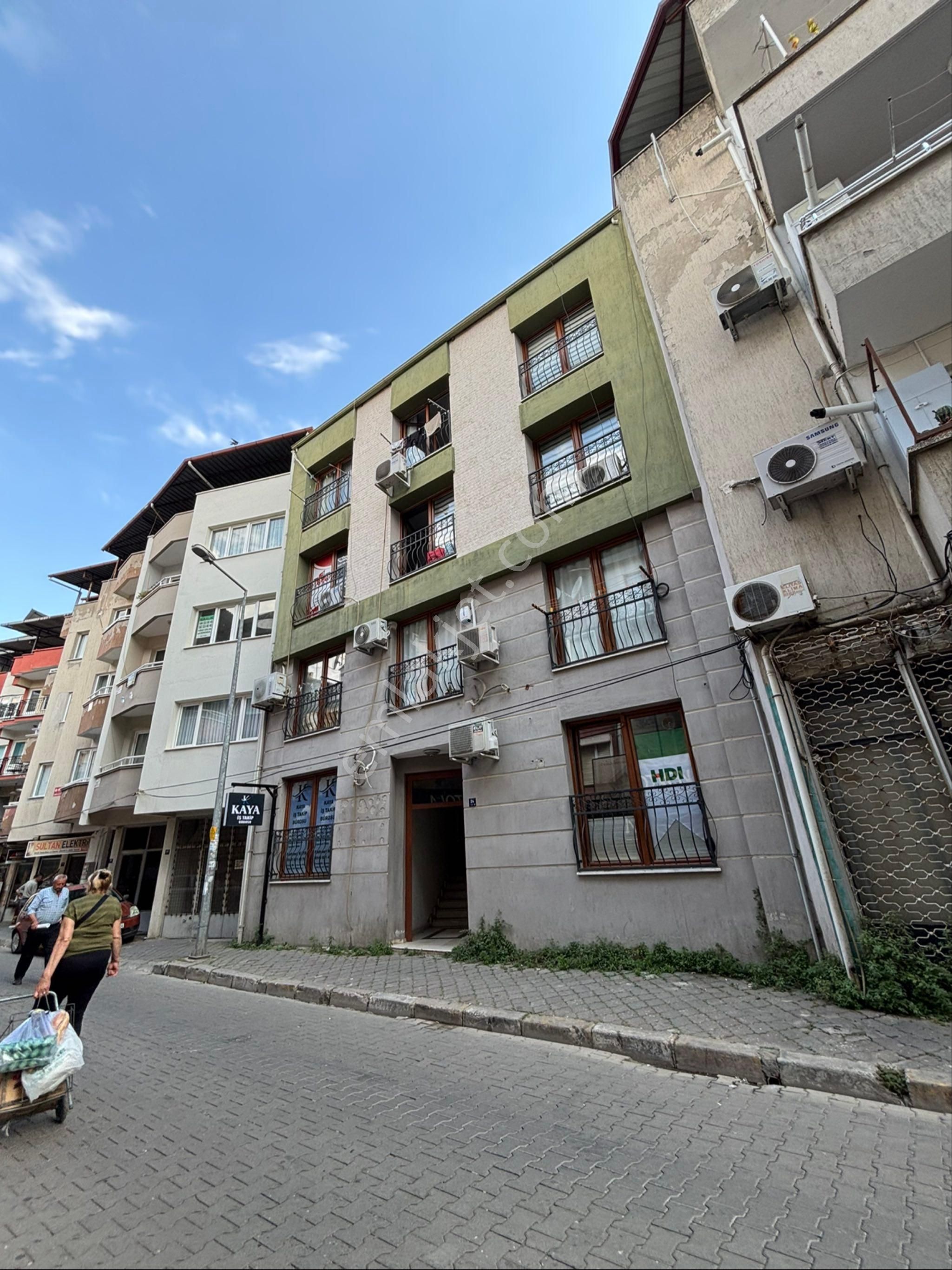 📍 Aydın Nazilli – Şehir Merkezinde 🎯 Uğur Mumcu Parkı Yanı –
