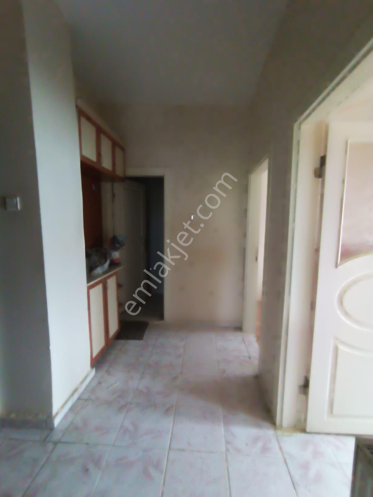 Sincan Maraşal Çakmak Mahallesinde 3+1 Giriş Kat Yaplı Daire