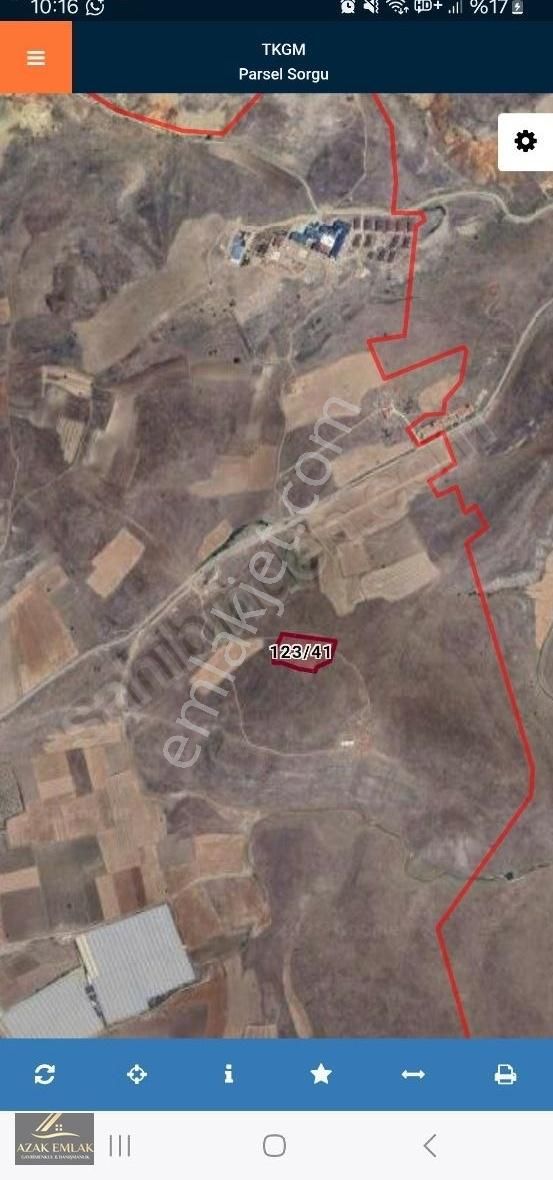 Azak Emlak'tan Köprülü'de Turizm Tesislerine Yakın Tarla