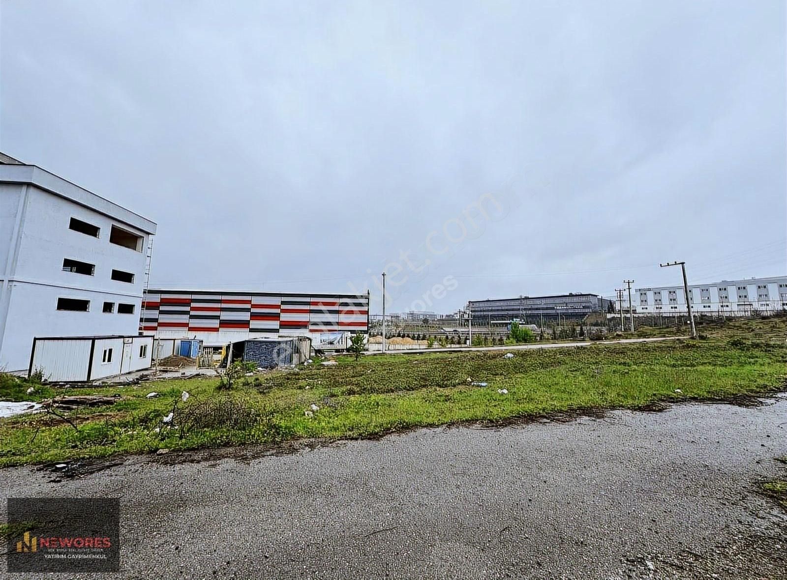 Şekerpınar 515 M2 Ticari İmarlı Satılık Arsa - Görsel 3