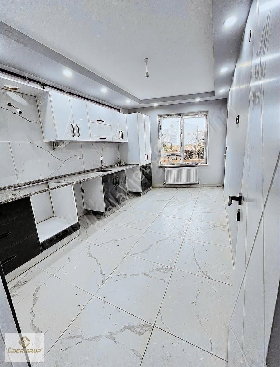 Zafer Mahallesi Satılık Lüxs 2+1 Daire - Görsel 6