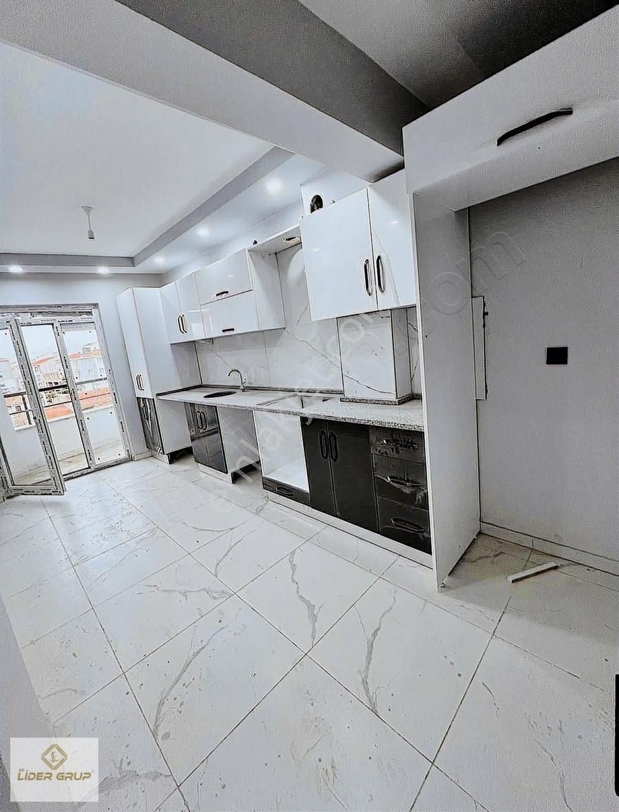 Zafer Mahallesi Satılık 2+1 Daire - Görsel 2