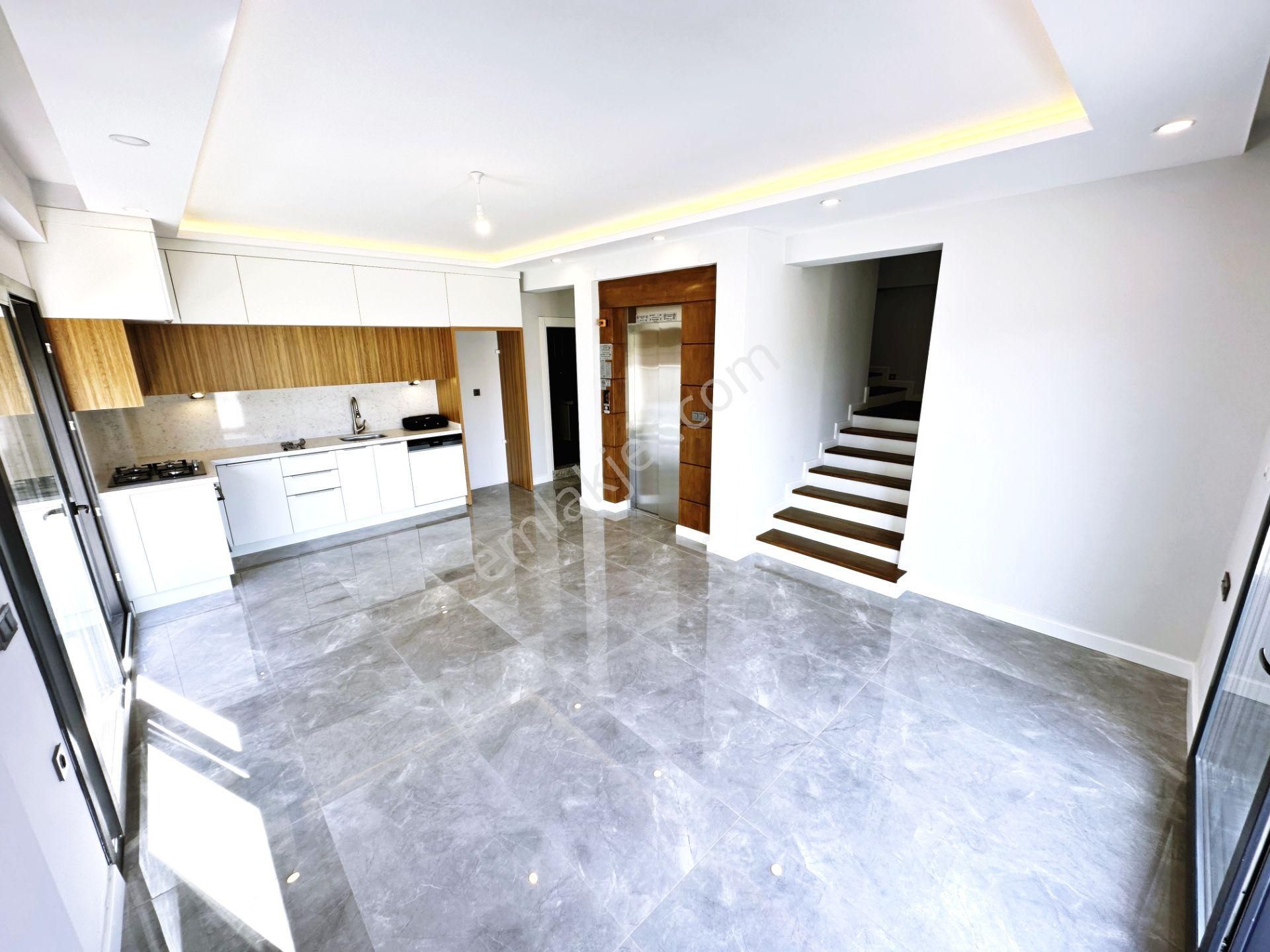 🔴ayanoğlundan Gürede Deniz Ve Dağ Manzaralı Asansörlü Modern Tasarımlı Satılık 4+1 Villa - Görsel 7