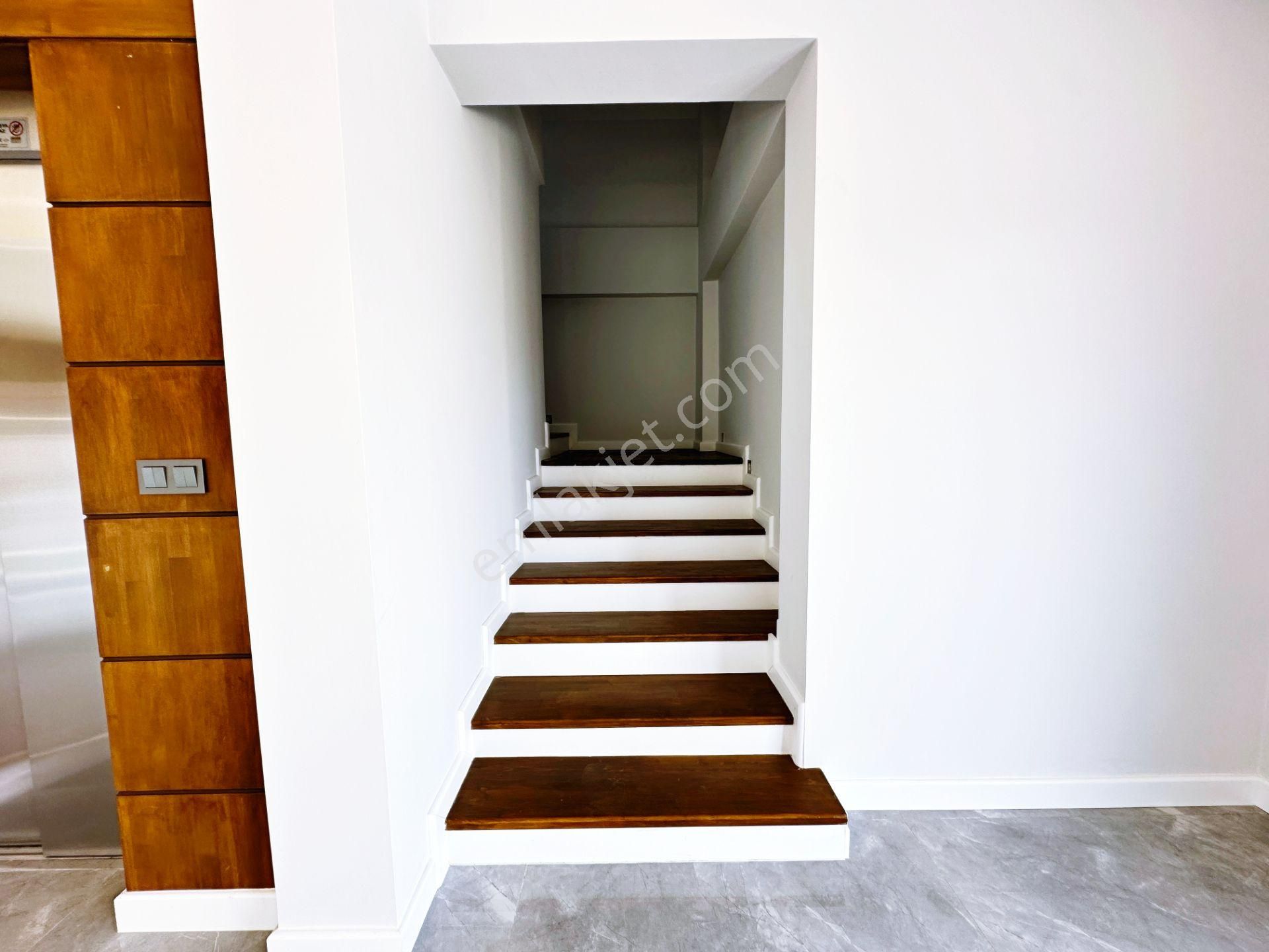 🔴ayanoğlundan Gürede Deniz Ve Dağ Manzaralı Asansörlü Modern Tasarımlı Satılık 4+1 Villa - Görsel 10