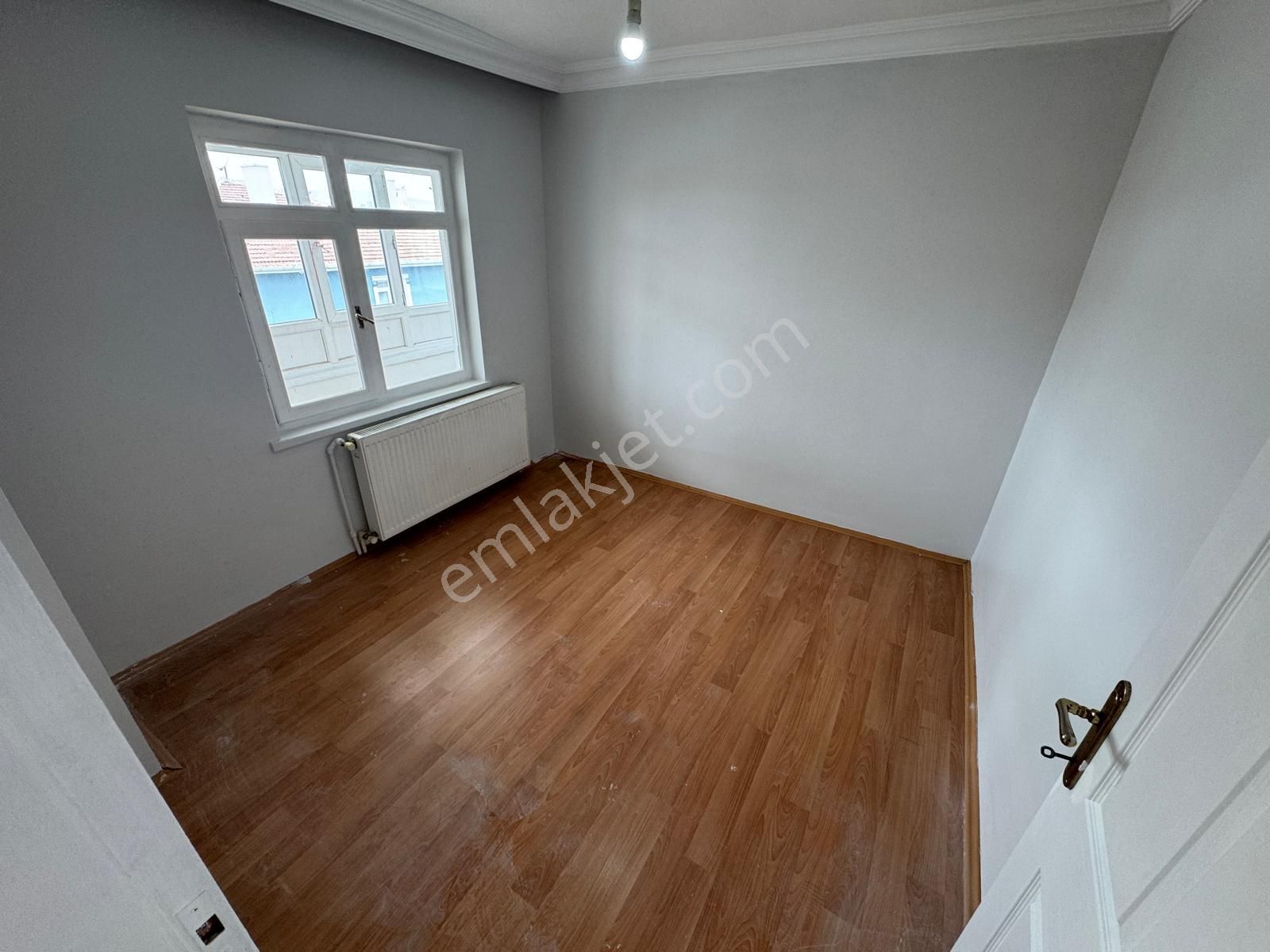 Akşemsettin Mh'de 2+1 100m² Asansörlü Bağımsız Yapılı Daire
