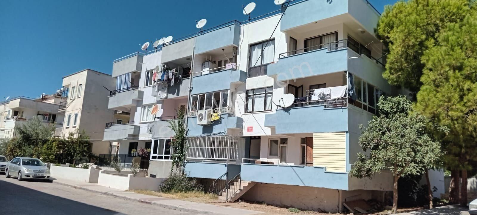 Hisarda 2+1 Ayrı Mutfak Ara Kat Daire