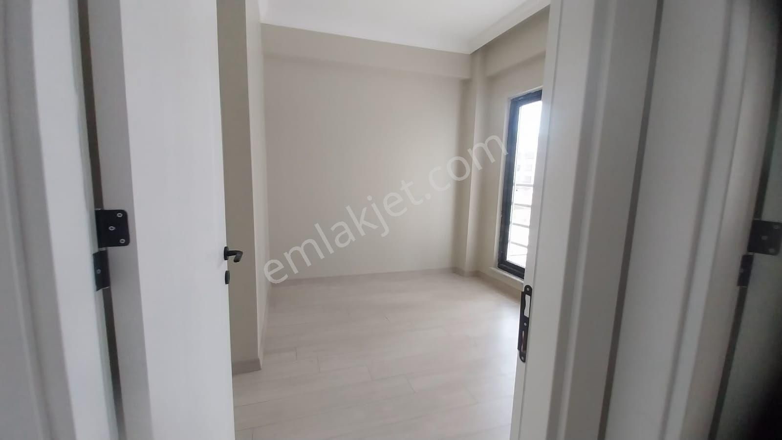 Ekşioğlu 'dan Tekirdağ Süleymanpaşa Atatürk Mahallesi Satılık Daire 3+1 - Görsel 8