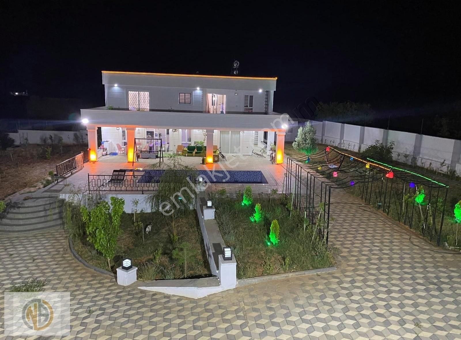 Gaziantep Burç Karakuyu Da Satılık Villa 2.196 Metre