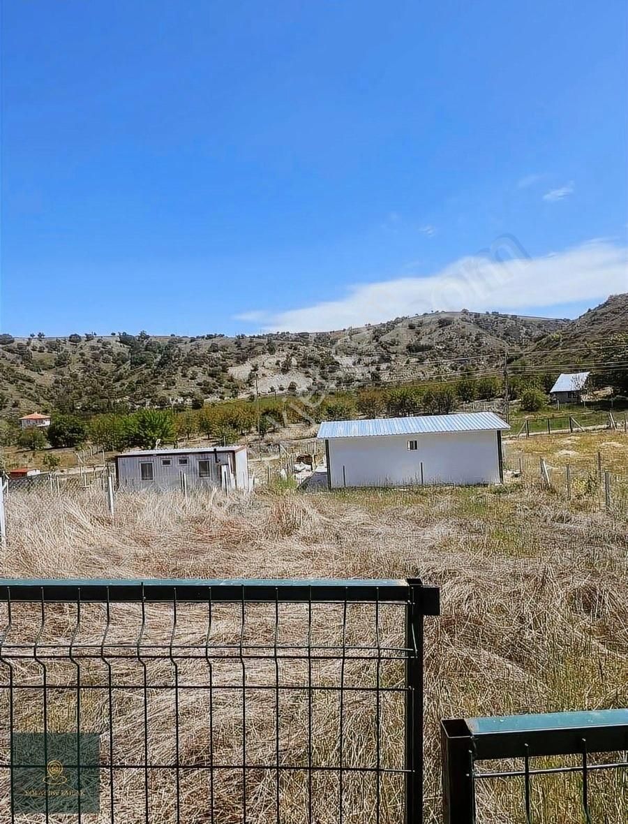 Polat Live'dan Akyurt Karacalar'da Satılık 350mt2 Tarla