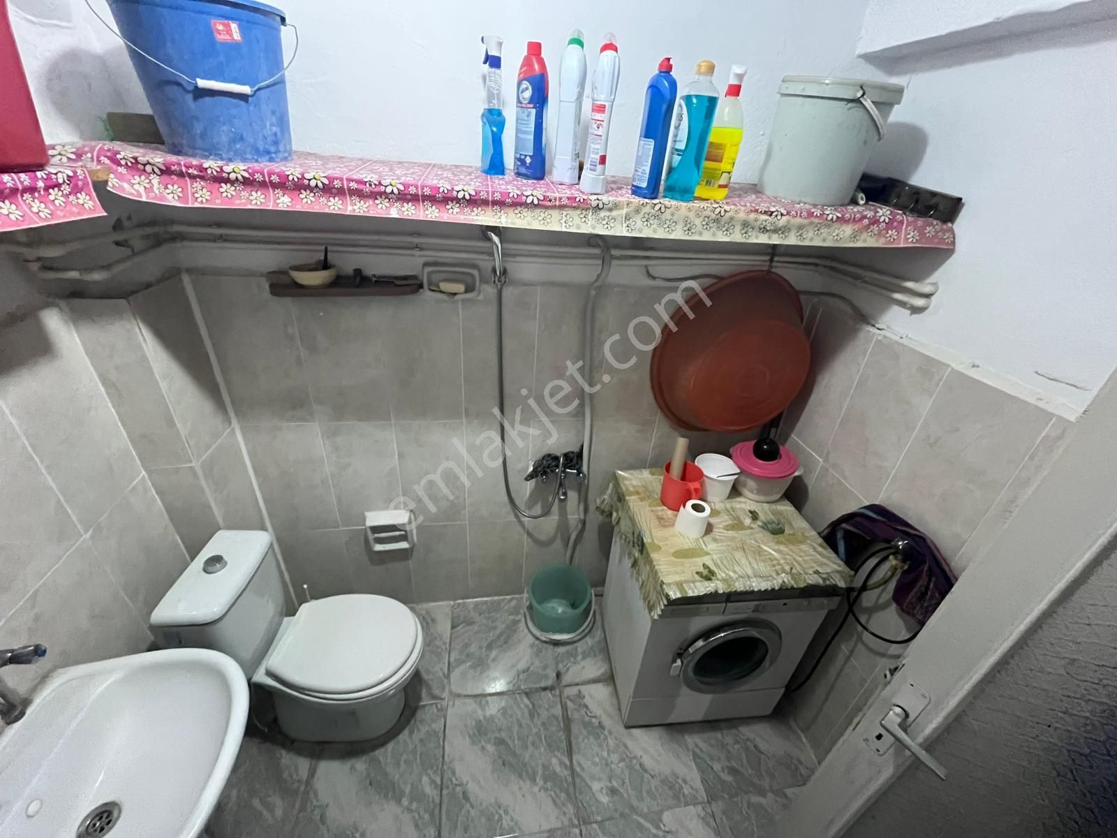 Akçay Köşem Emlak Tan Merkezde 2+1 Ara Kat Ön Cephe
