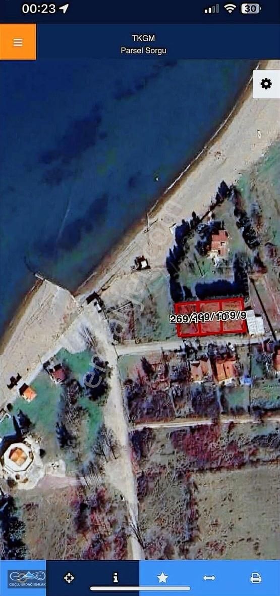 Satılık 290m2 Arsa Çiftlikköy Taşköprü'de Güçlü Erdağı Emlak'tan