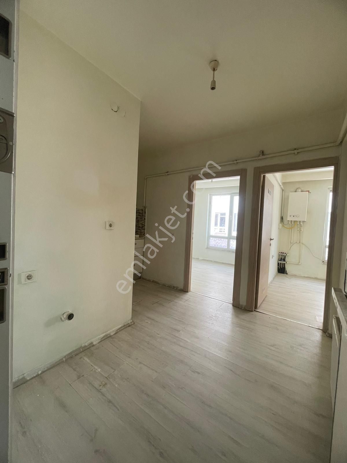 Şirintepe Mh Satılık 2+0 •yayla Cd Dibi Üniversite Yakını ⁠•