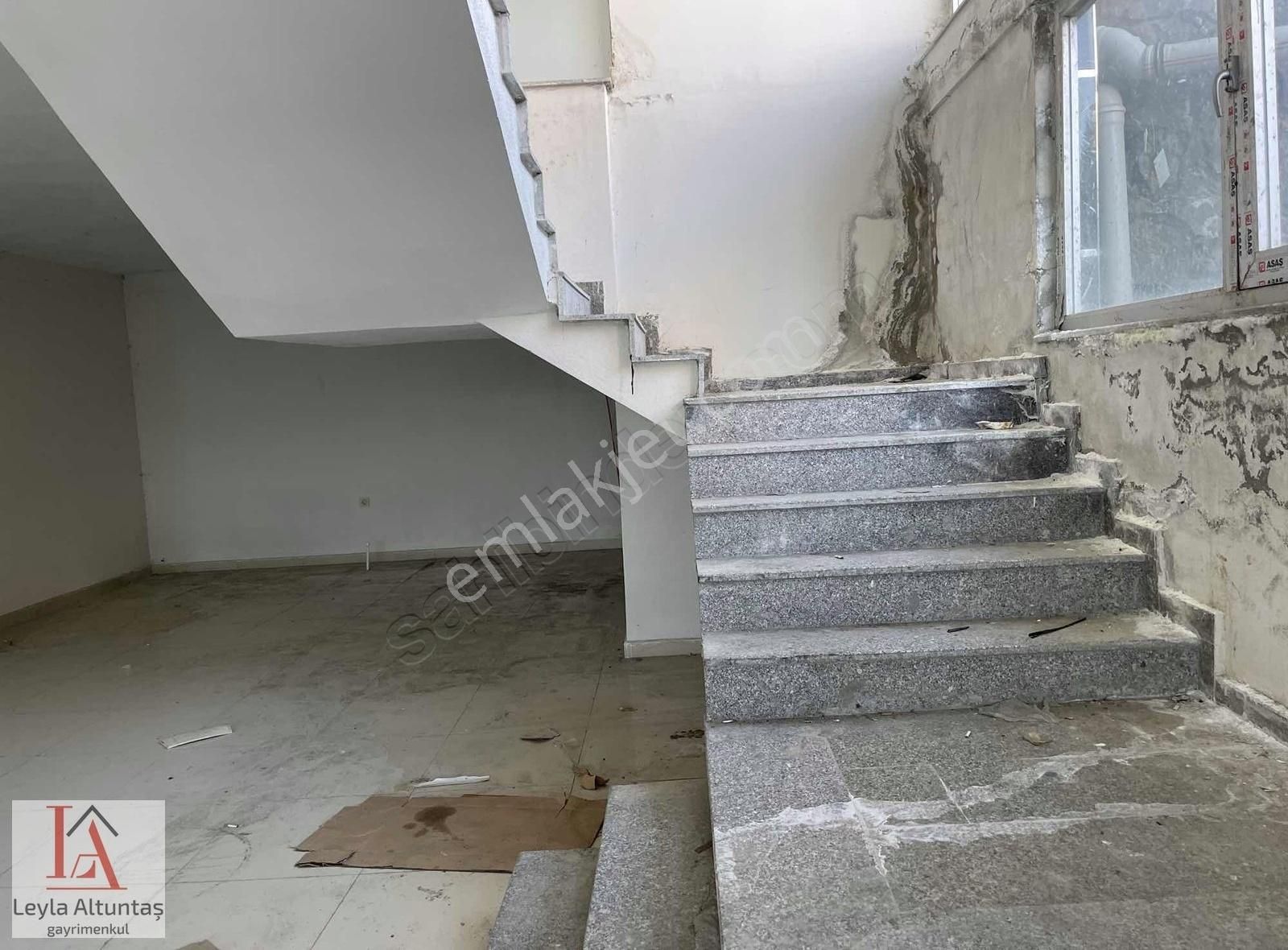 Trabzon Pelitli Merkezde 420 M2 Satılık İşyeri