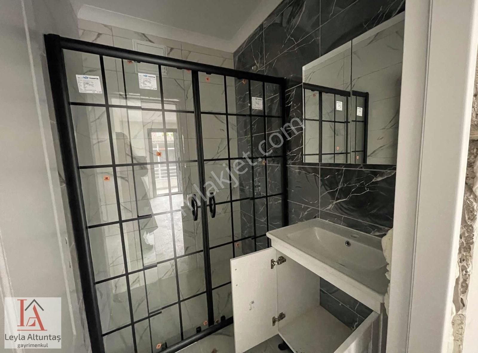 Trabzon Çukurçayırda Satılık Sıfır 3+1 Daire