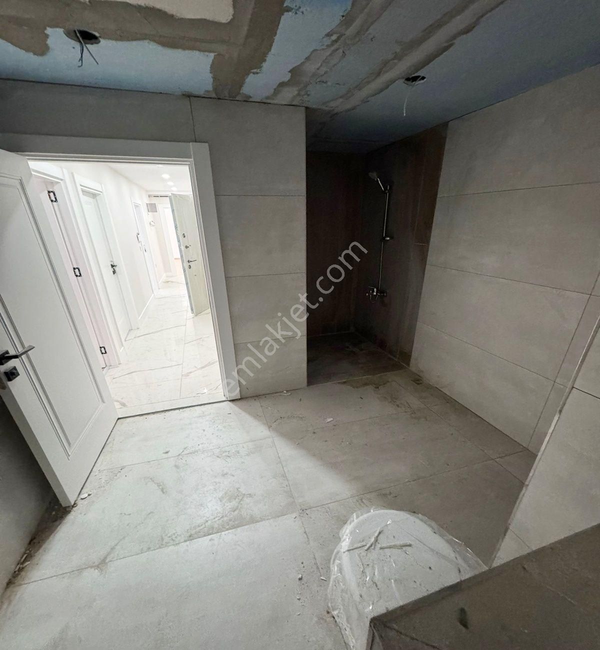 Avcılar Merkezde Sıfır 2+1 130 M2 Satılık Aydınlık Daire - Görsel 6