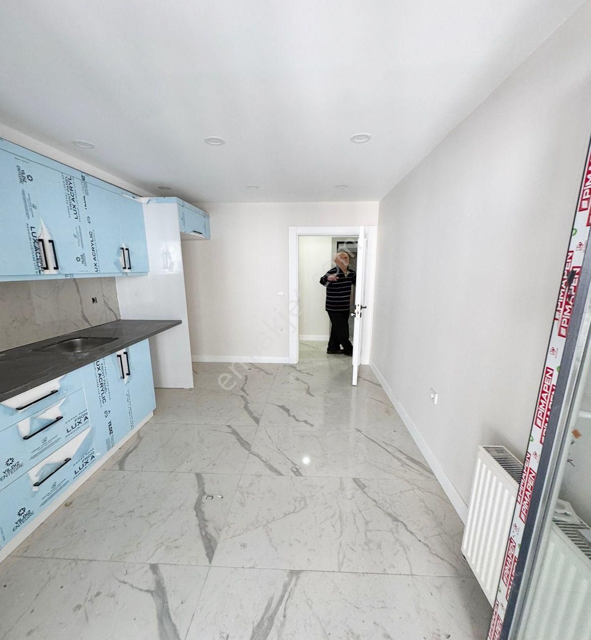 Avcılar Merkezde Sıfır 2+1 130 M2 Satılık Aydınlık Daire - Görsel 16