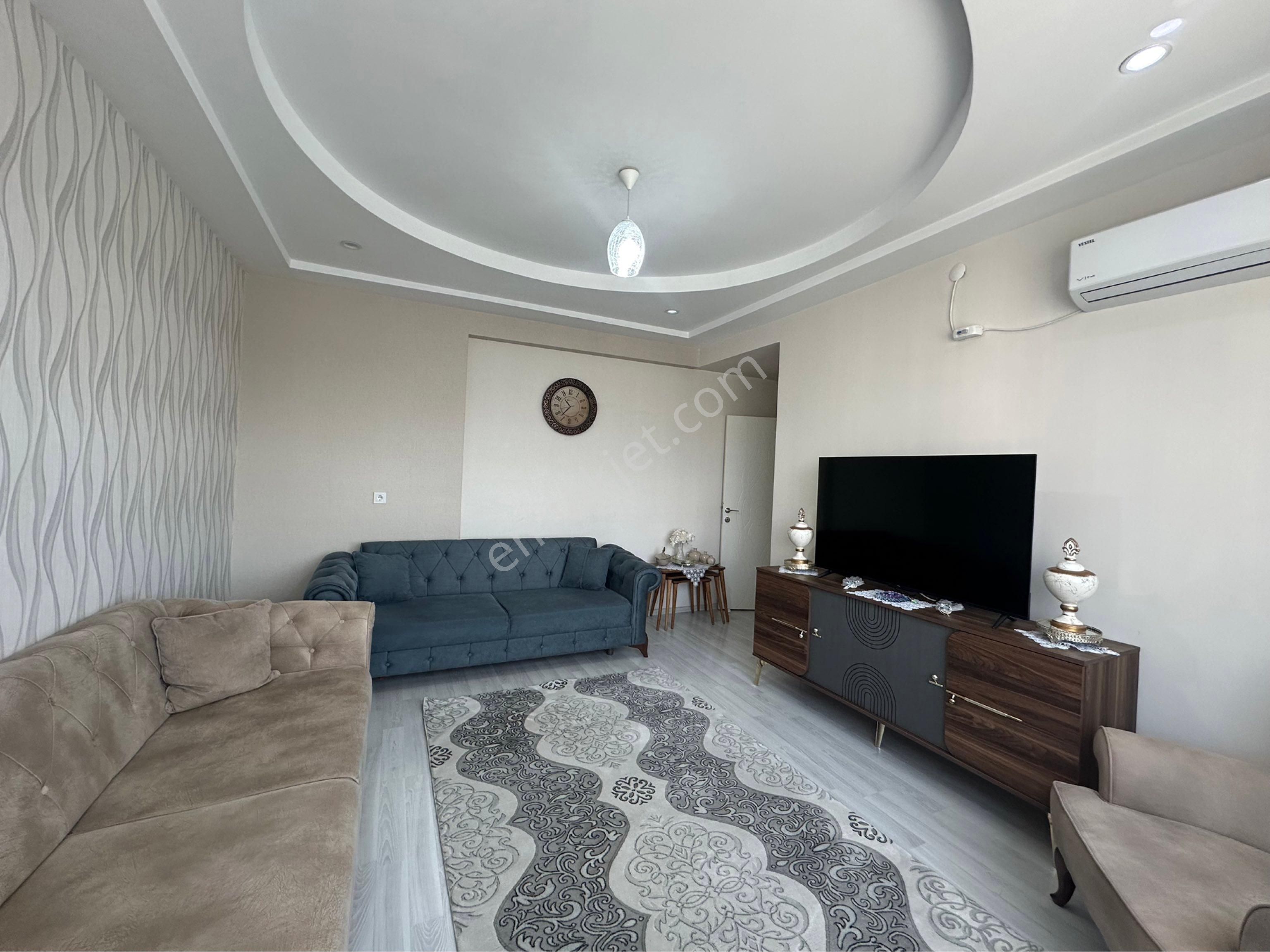Göletli Park Civarın’da Satılık 4 Yıllık 3+1 Daire