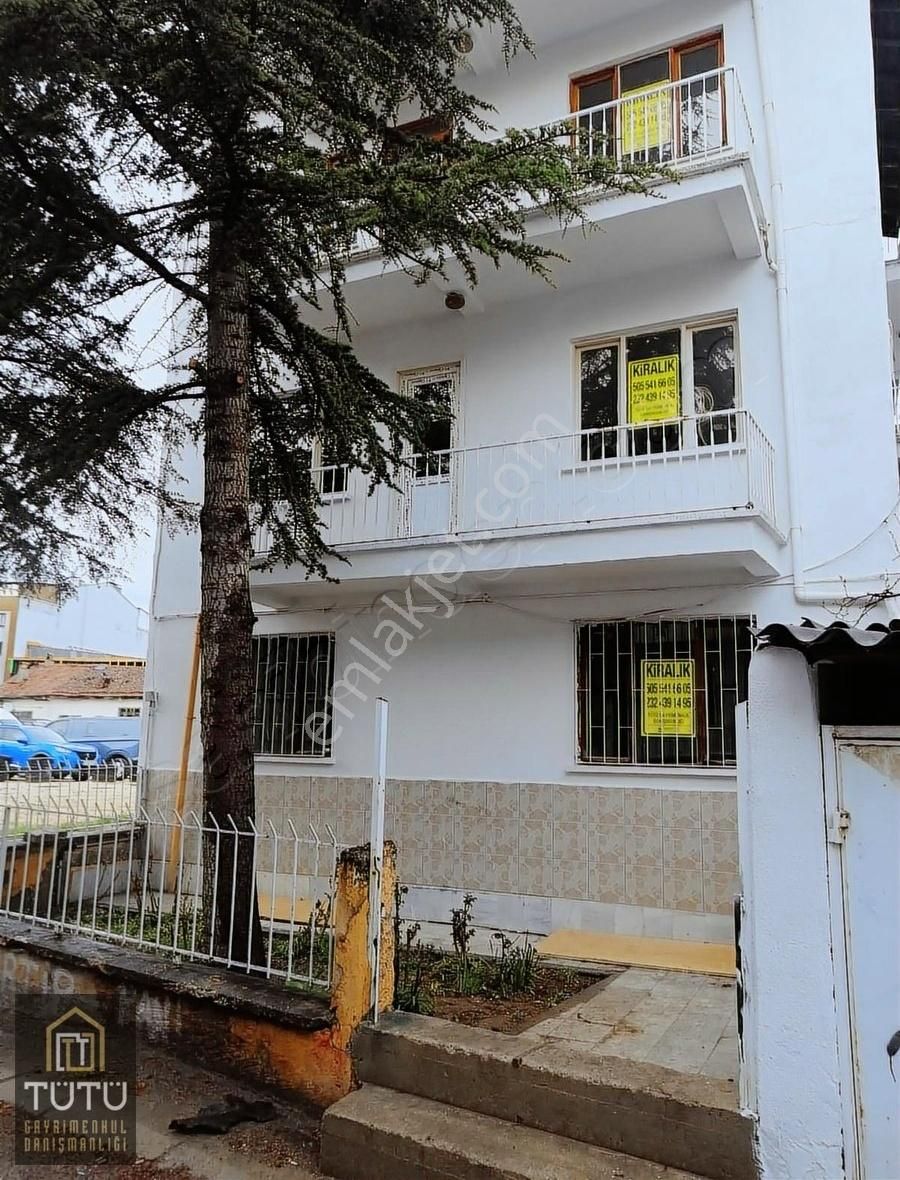 Uşak Merkez İslice Mah. 3+1 Kiralık Daire