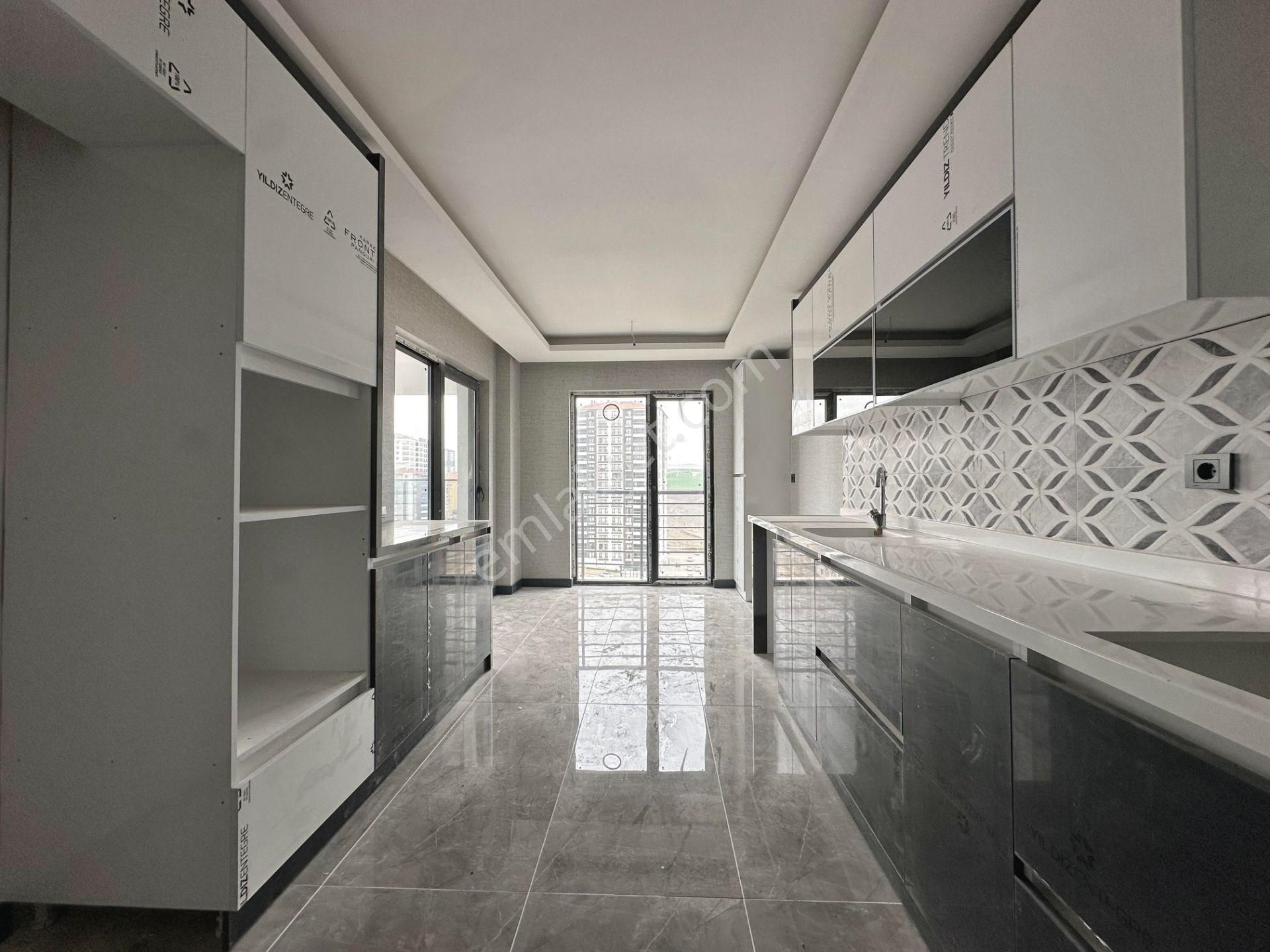 Kalecik Emlak'tan K.otoparklı G.odalı 4+1 Sıfır Lüx Site Dairesi