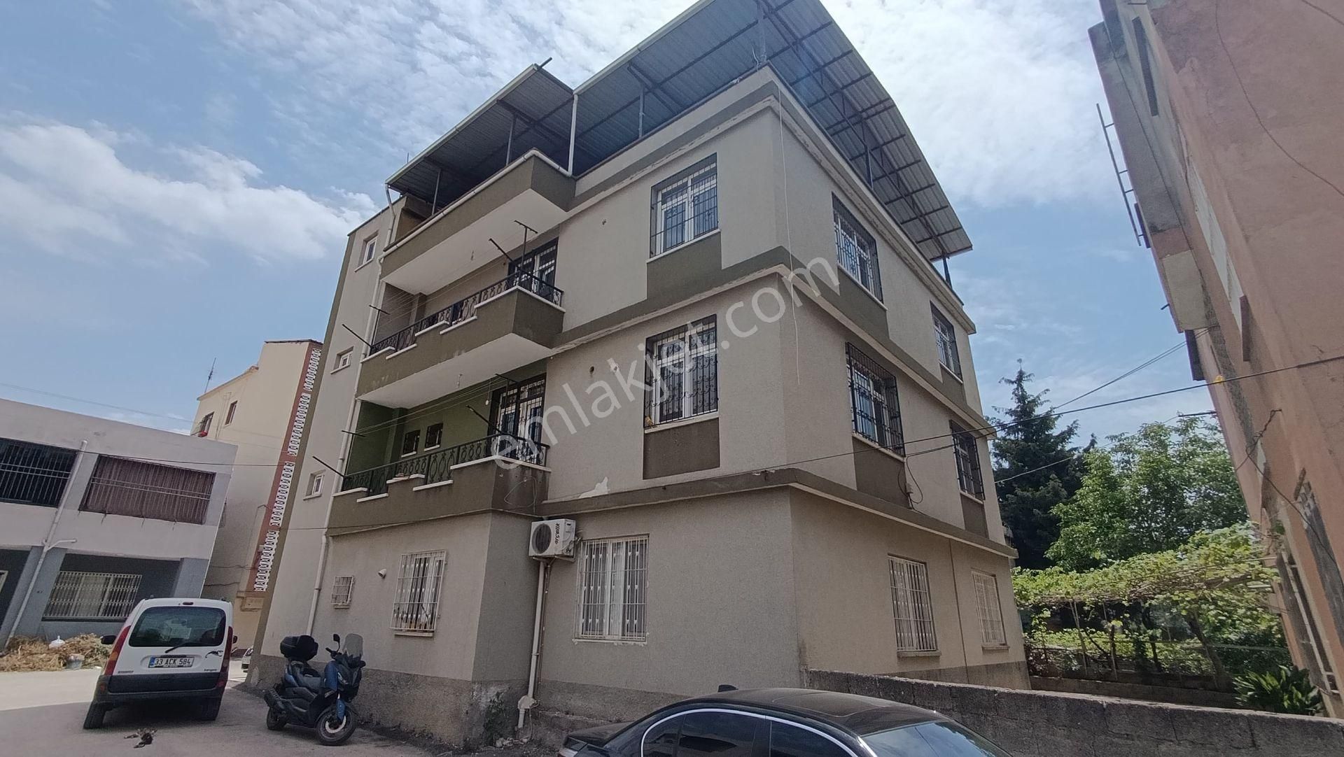 Remax Toros'tan Adana Akkapı'da Satılık Komple Bina