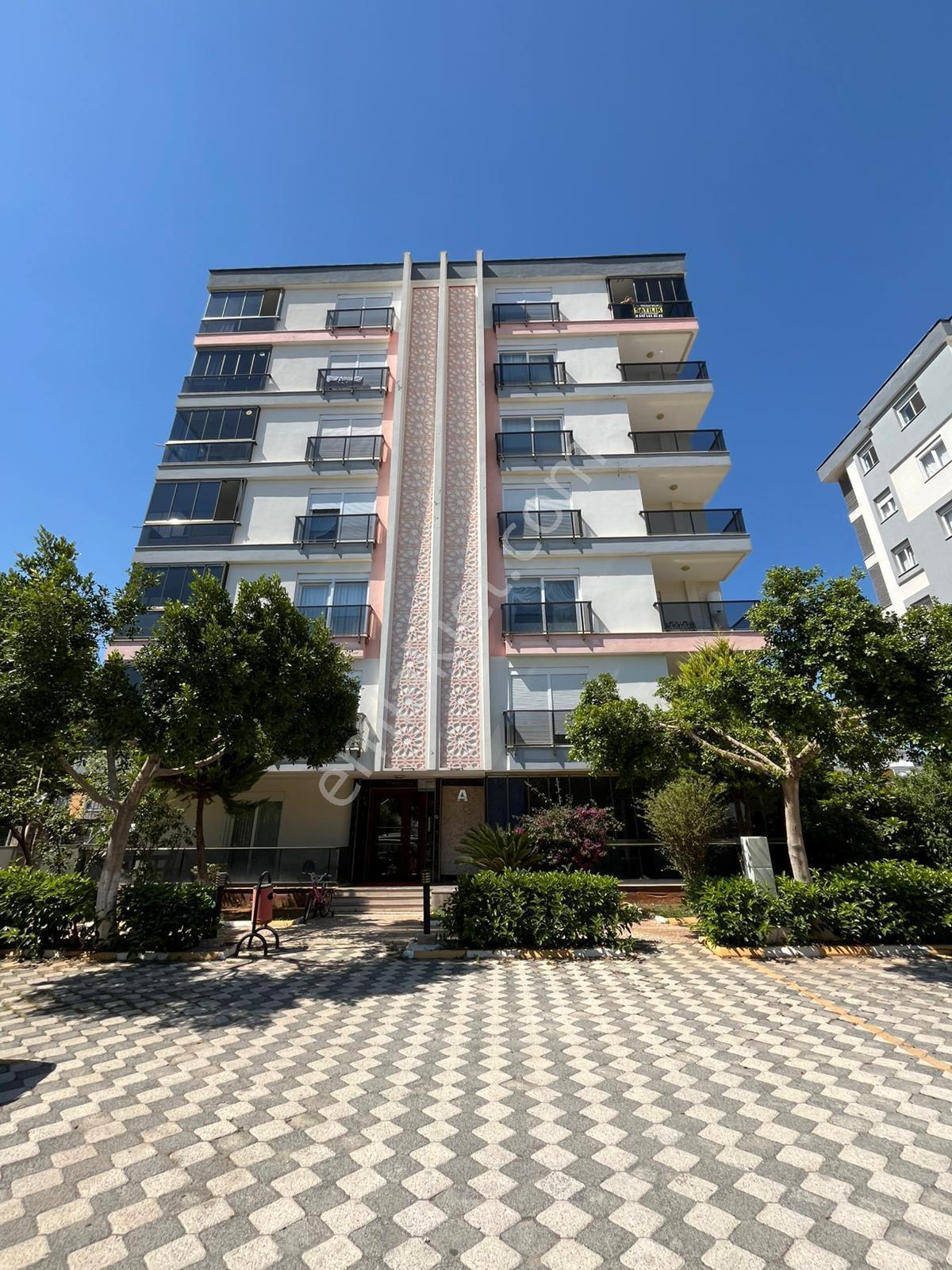 Havuzlu Güvenlikli Ultra Lüks Satılık Daire - Görsel 8