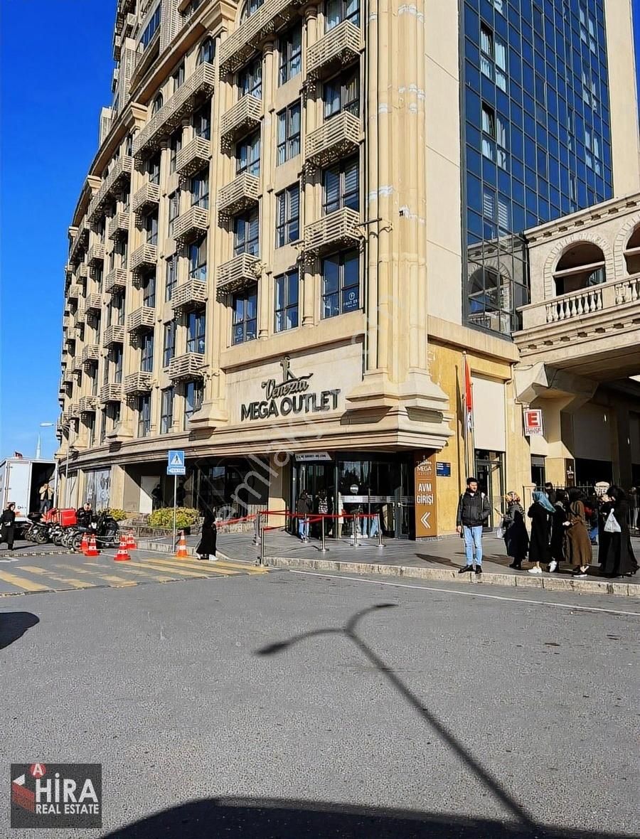 Viaport Veneziada Satılık Sıfır 3+1 Süper Eşyalı Boş Daire