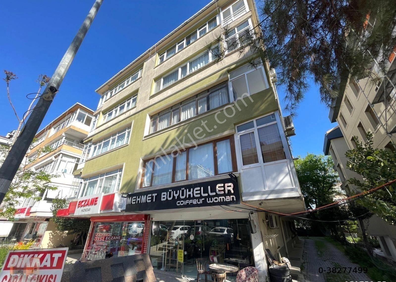 Tatlılar Gayrimenkul'den Merkezi Konumda Prestijli 40m2 Satılık Dükkan İş Yeri - Görsel 2