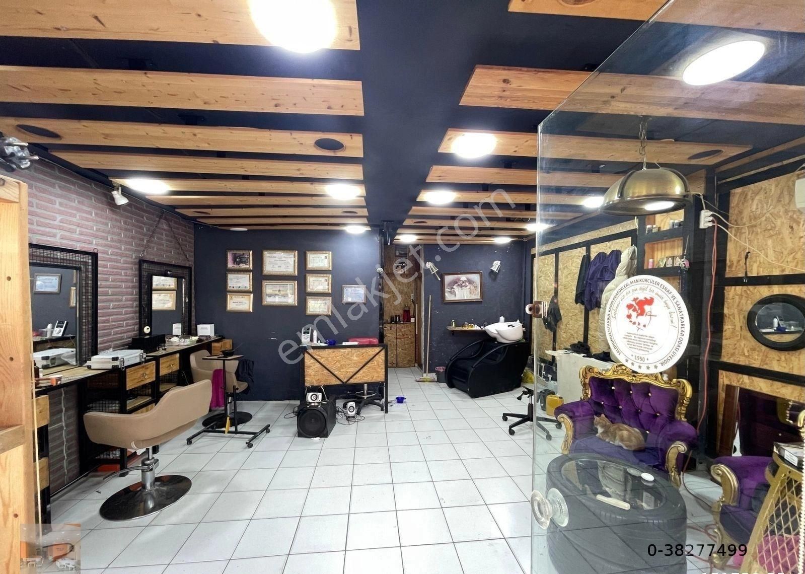 Tatlılar Gayrimenkul'den Merkezi Konumda Prestijli 40m2 Satılık Dükkan İş Yeri - Görsel 6