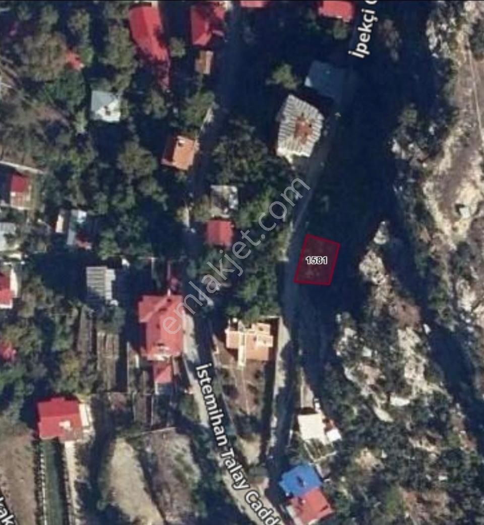 Remax Toros'tan Gözne'de 188 M2 Villa İmarlı Arsa