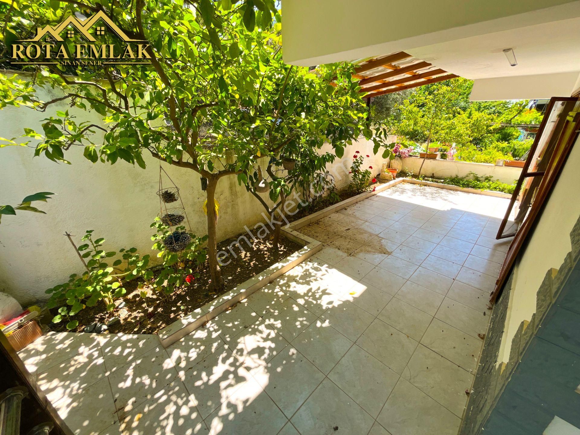 Rota Emlak'tan Ürkmez'de Deniz Tarafı 3+1 Villa