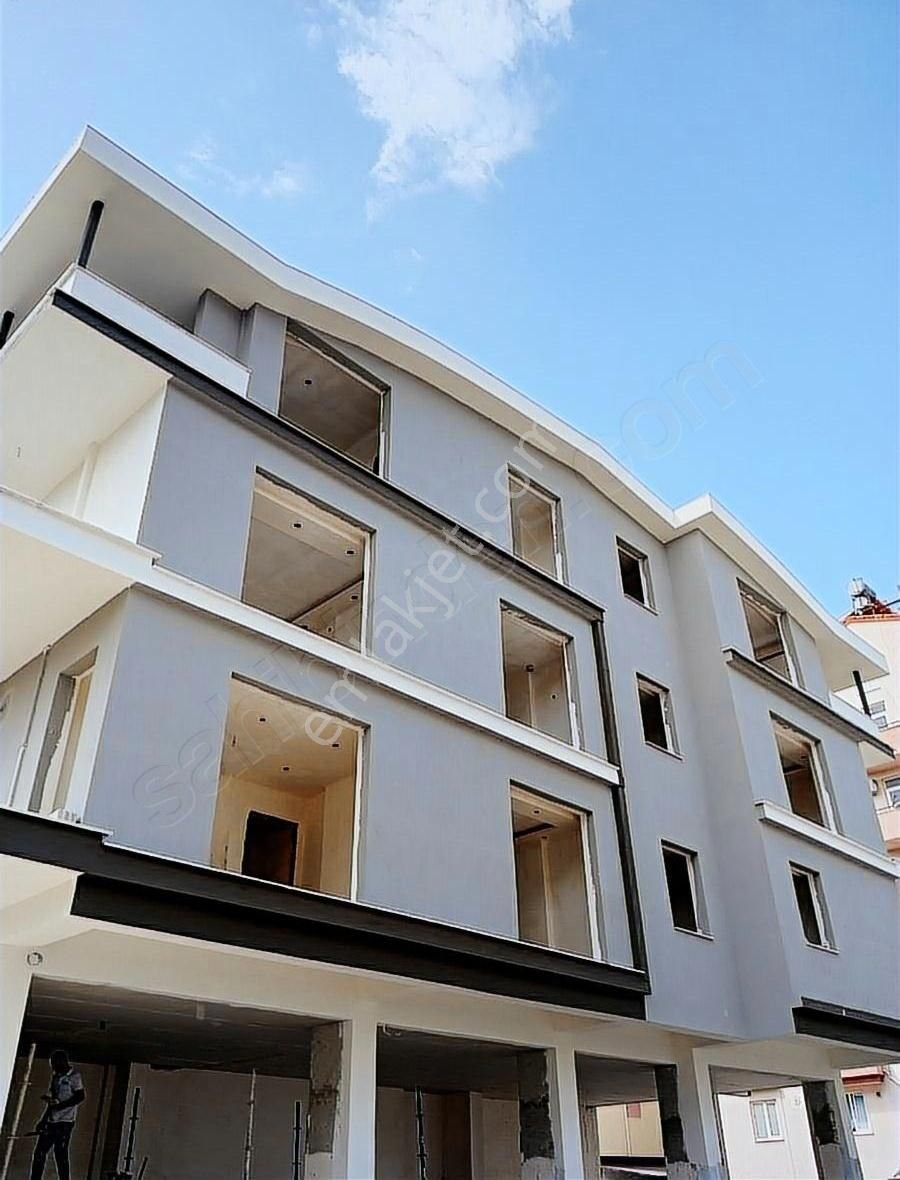 Manavgat Merkezde 2+1 Ara Kat Satılık Asansörlü Daire