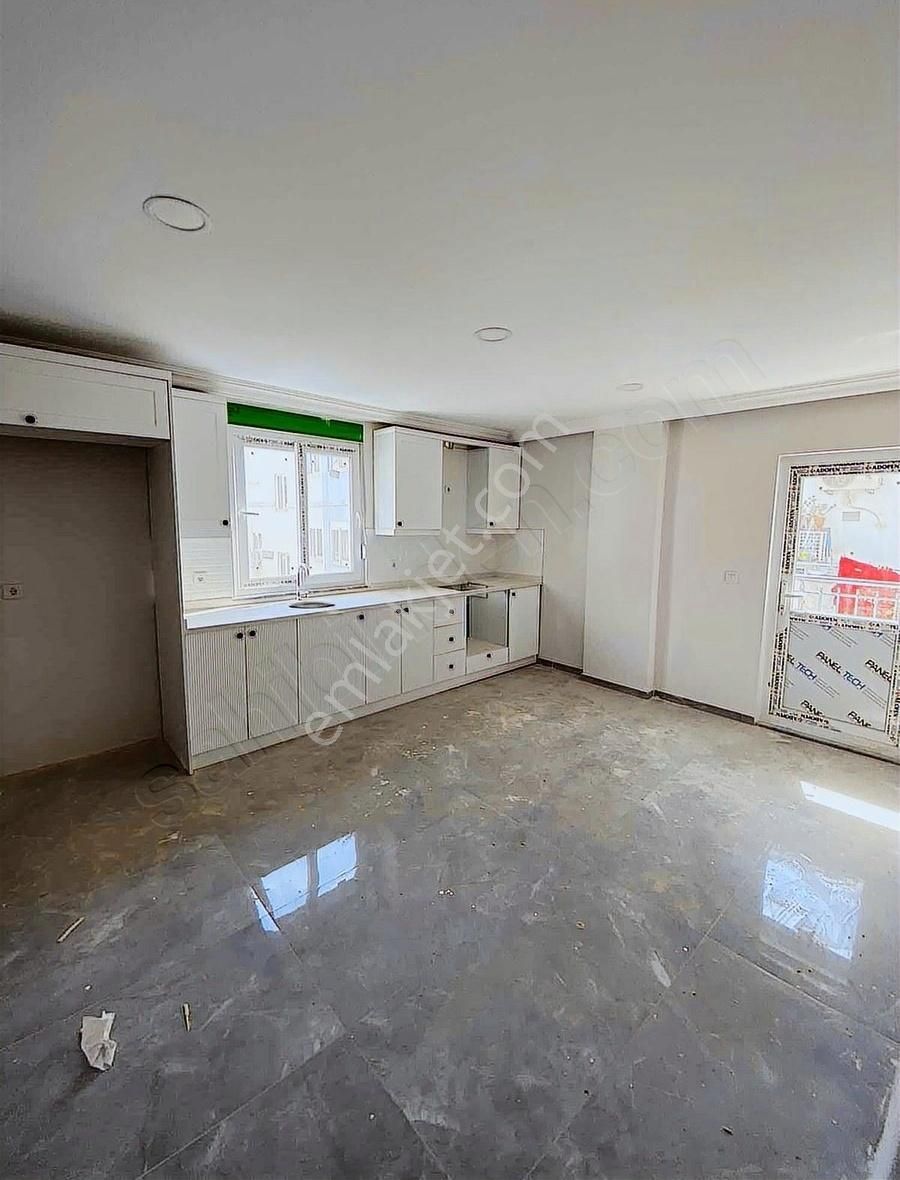 Ilıca Mahallesi'nde 1 + 1 Ara Kat Dairemiz Kiralıktır