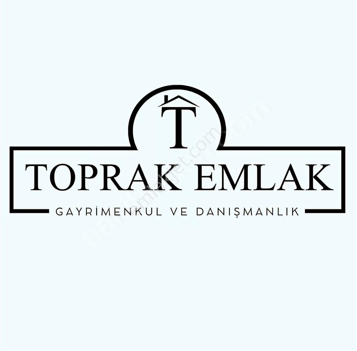 Üç Cephesi Yola Sıfır Tarla
