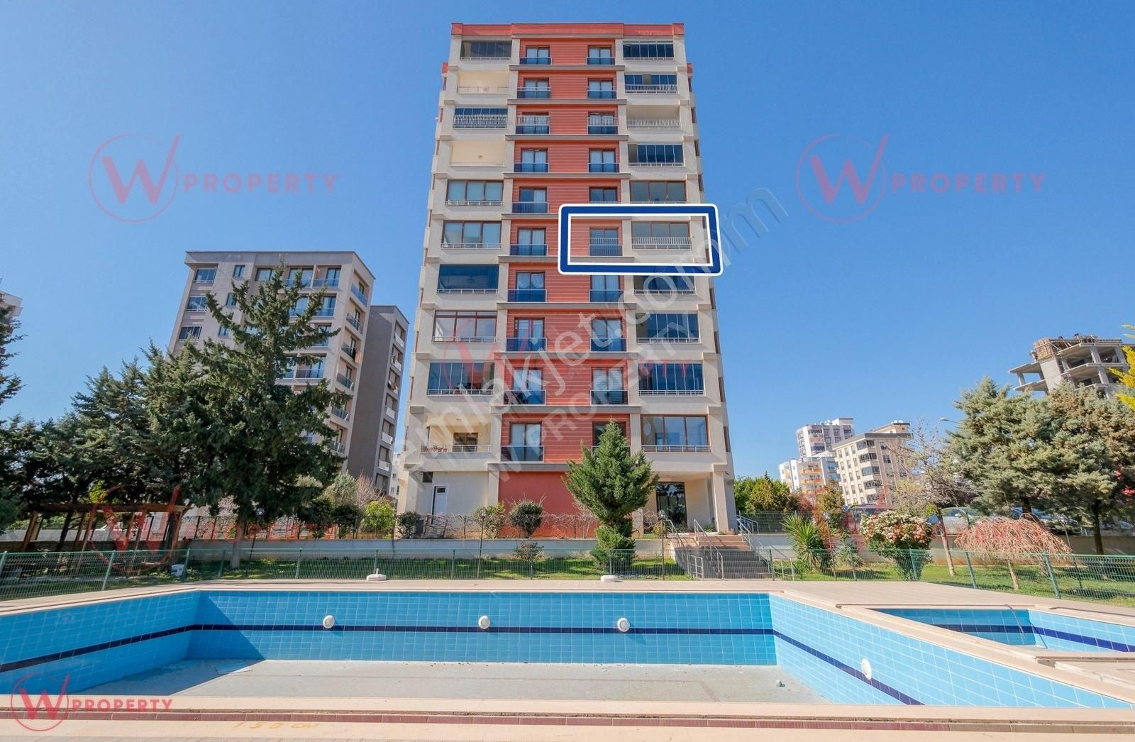 W Property 20.cadde Kuriş Meyra'da Havuzlu,bağımsız Mutfaklı 3+1