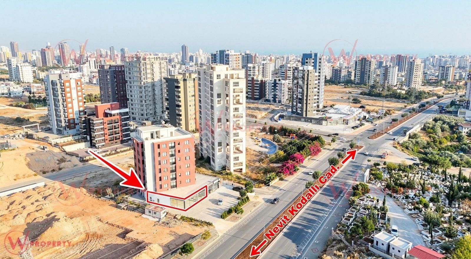 W Property'den Nevit Kodallı Caddesinde Satılık İşyeri