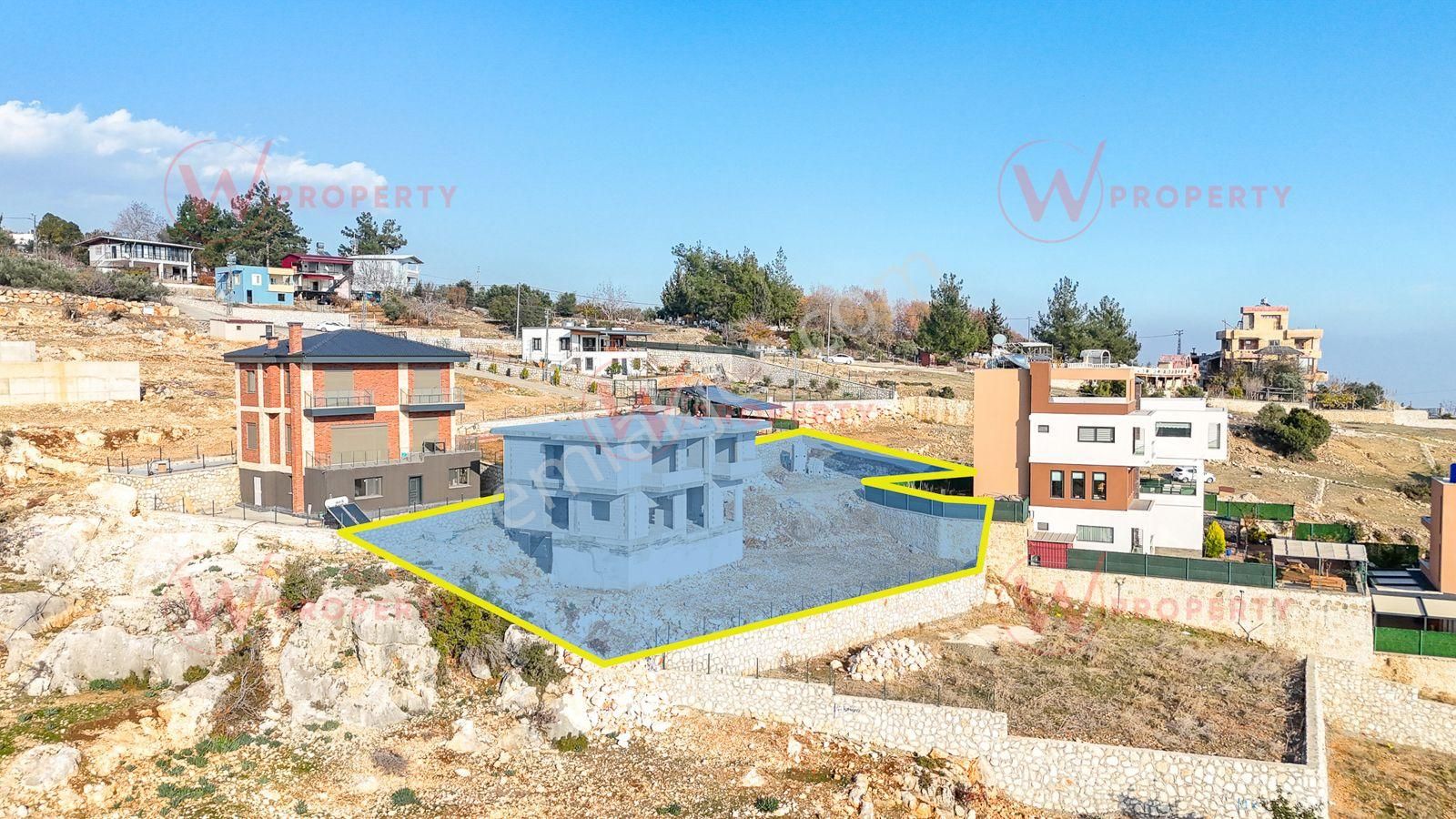 W Property Kocahamzalı'da 1040 M2 Üzerine Kurulu Natamam Villa