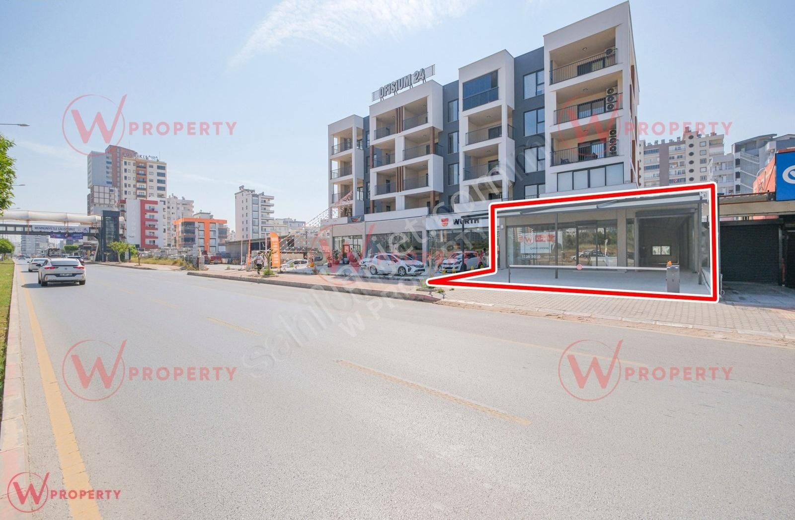 W Property Mezitli'de 2. Çevreyolu Cepheli Kiralık İşyeri