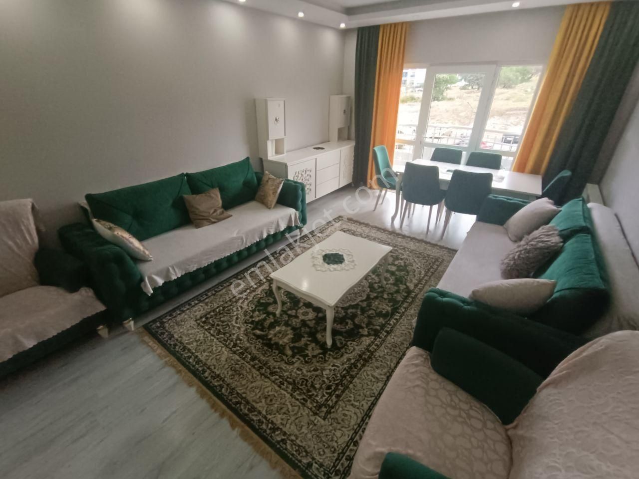 Yükseltepe Güvenlikli Site İçi 1.kat Full Eşyalı 2+1 Çok Geniş Kiralık Daire