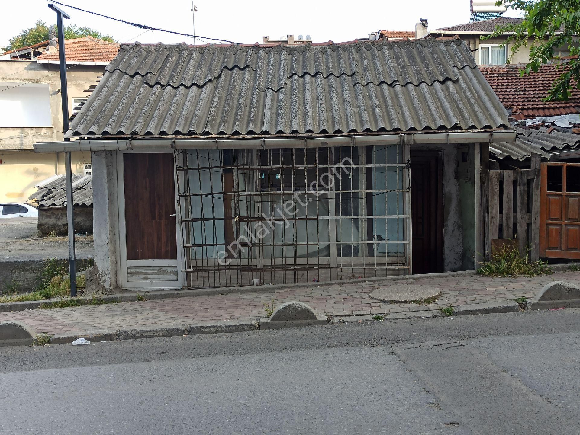 Bağcılar Kazım Karabekir Mahallesi Müstakil Ev