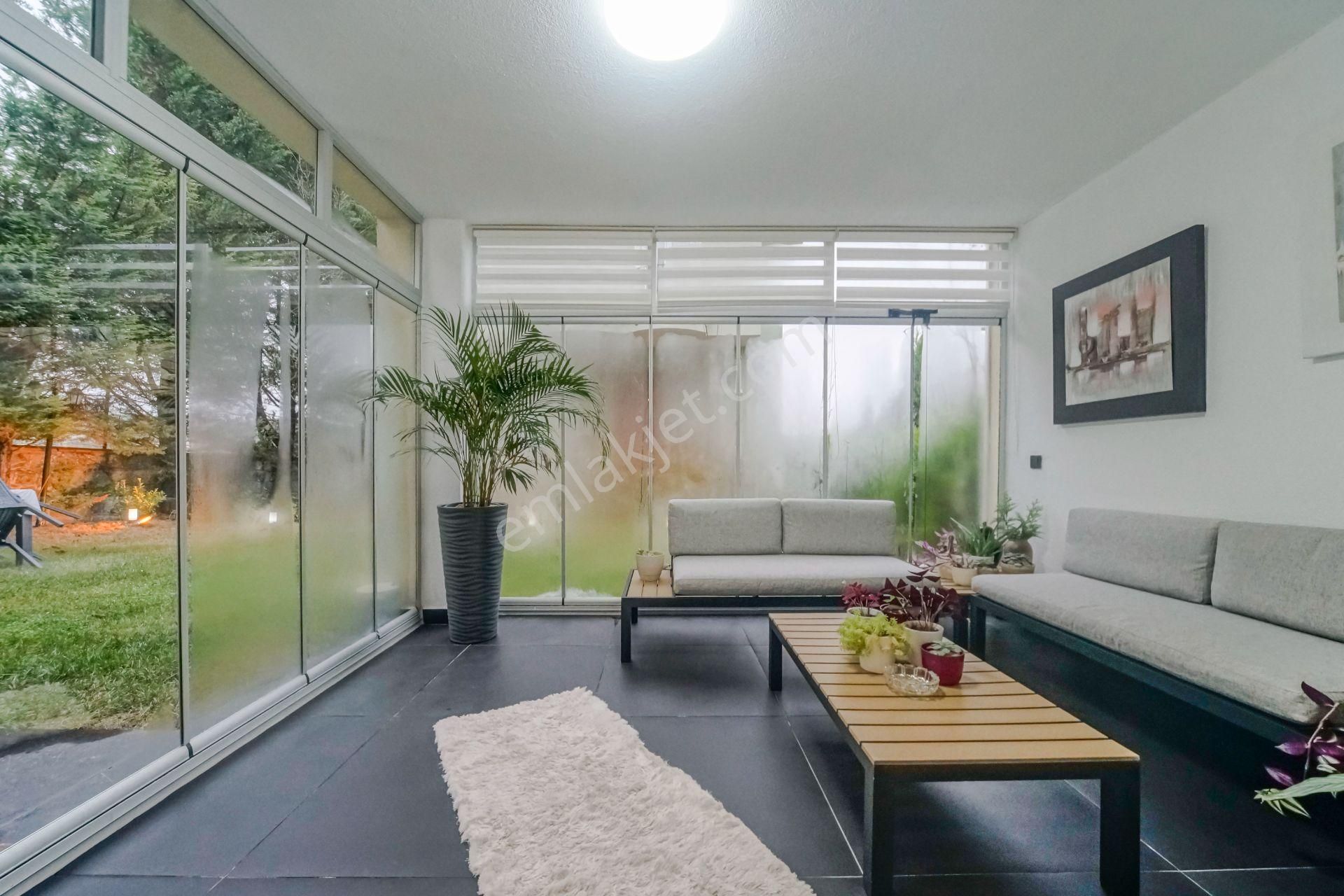 Şile Balıbey'de Site İçinde Özel Tasarım Lüks 5+2 Satılık Villa - Görsel 13